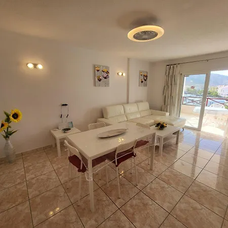 San Marino 5 *